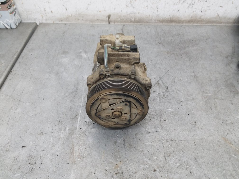 2004 - 2010 Volvo V50   Estate A/C Compressor 3M5H19D629HE
