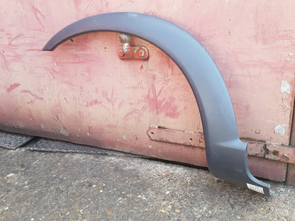2001 - 2007 Volvo XC70  Estate Left Front Wheel Arch Moulding 30678043