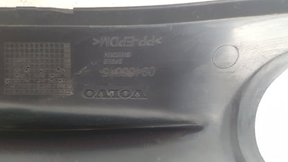 2006 - 2009 Volvo C70  Convertible Left Fog Light Cover 09466545
