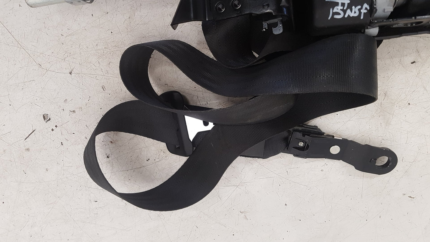 2008 - 2017 Volvo XC60 I 156 SUV Left Front Seat Belt 39817380