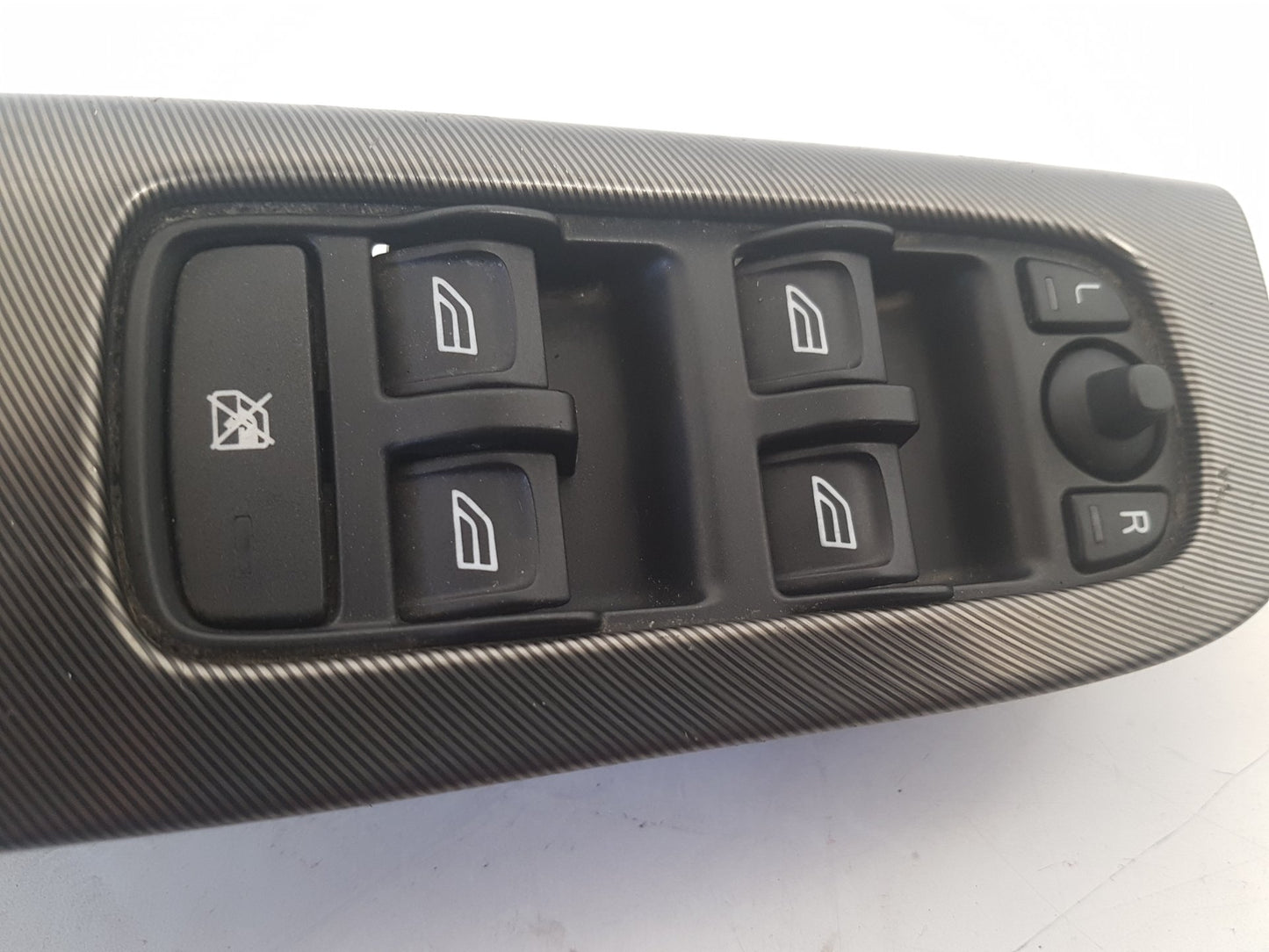 2006 - 2010 Volvo V50  Estate Right Front Window Switch 30773210