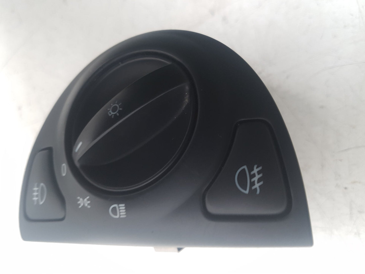 2010 Saab 9-3  Estate Headlight Switch 12774375