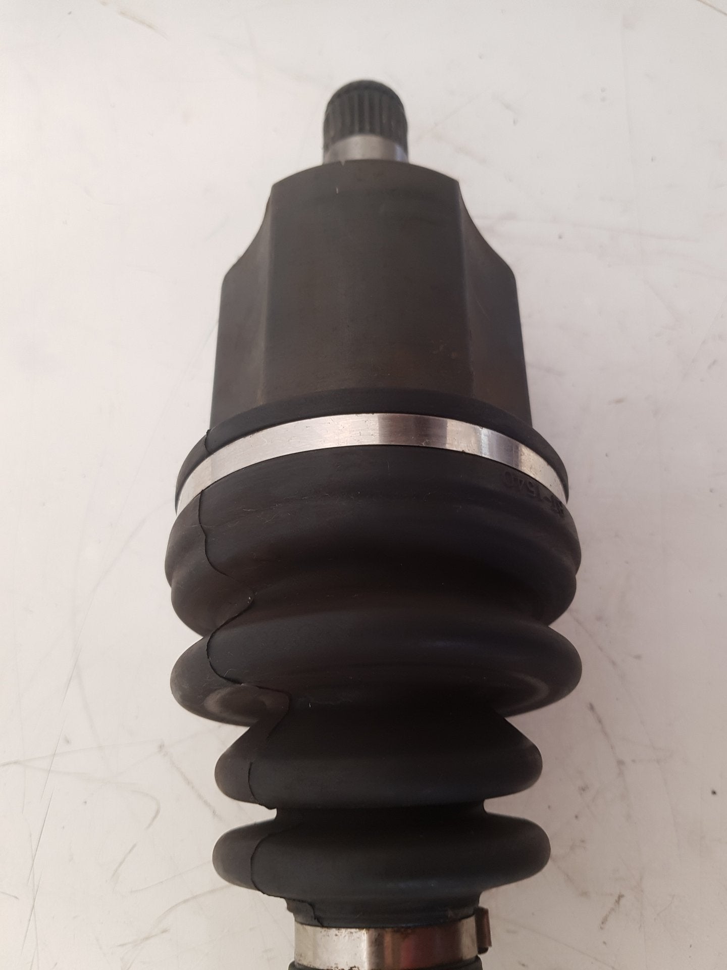 2003 - 2007 Volvo V70  Estate Left Front Drive Axle 8252057