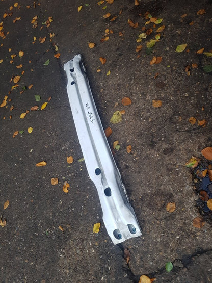 2012 - 2016 Volvo V40 Cross Country  Hatchback Front Bumper Bar Reinforcement 31276334
