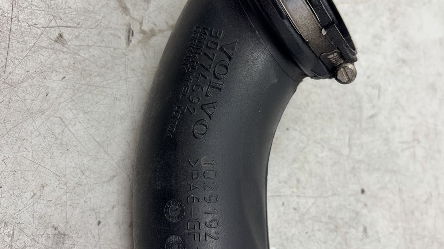 2010 Volvo XC70  Estate INTERCOOLER HOSE 30774692