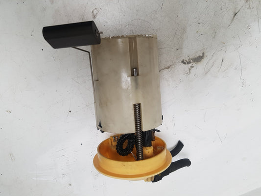 2006 - 2010 Volvo C70  Convertible Fuel Pump 30792206