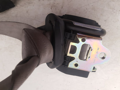 2002 - 2006 Volvo XC90  Estate Left Rear Seat Belt 30642796 601239200 2ND ROW BEIGE