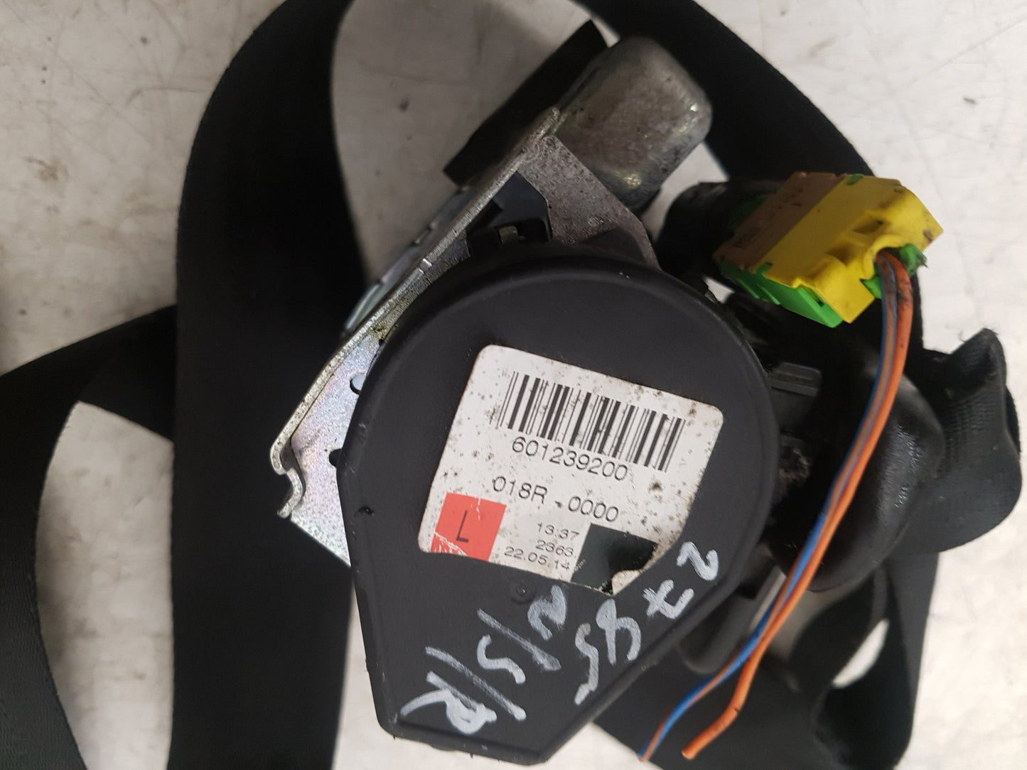 2011 - 2014 Volvo XC90  Estate SEAT BELT - PASSENGER 2ND ROW 31351462