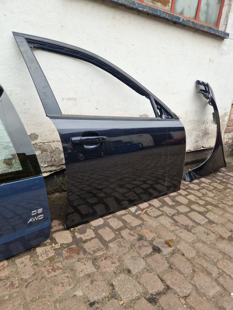 2010 Saab 9-3  Estate DOOR - BARE (FRONT DRIVER SIDE)