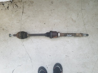 2007 - 2012 Volvo V70  Estate DRIVESHAFT - DRIVER FRONT (MANUAL) 36002894