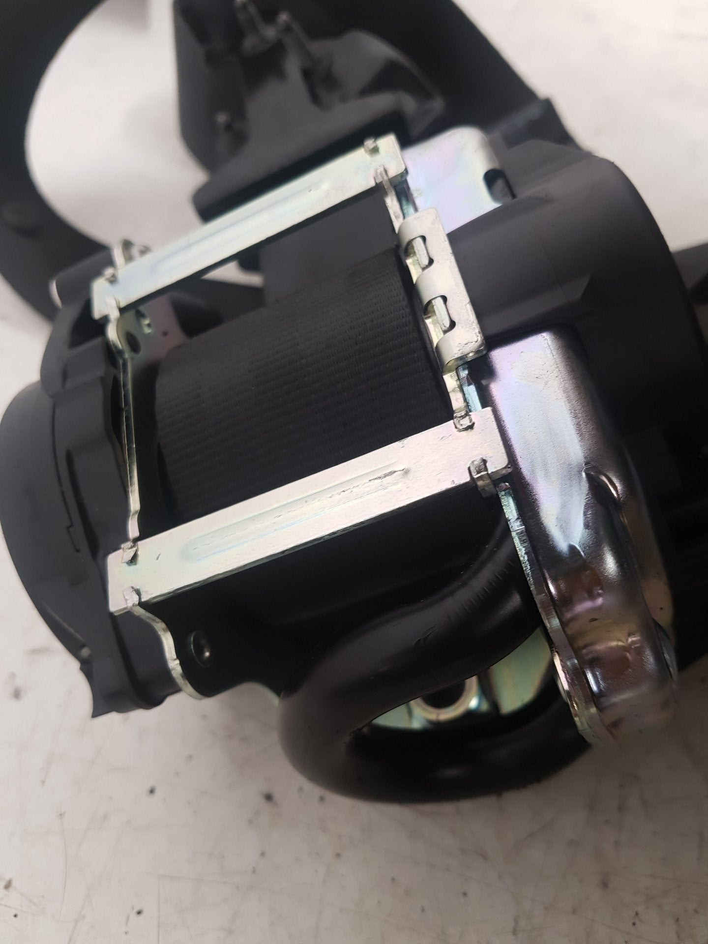 2017 - 2026 Volvo V60 II 225 Estate Left Front Seat Belt 31462740
