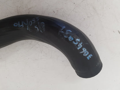 2002 - 2007 Volvo V70  Estate INTERCOOLER HOSE 30645937