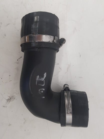 2010 - 2013 Volvo V60  Estate Intercooler Pipe 31338572