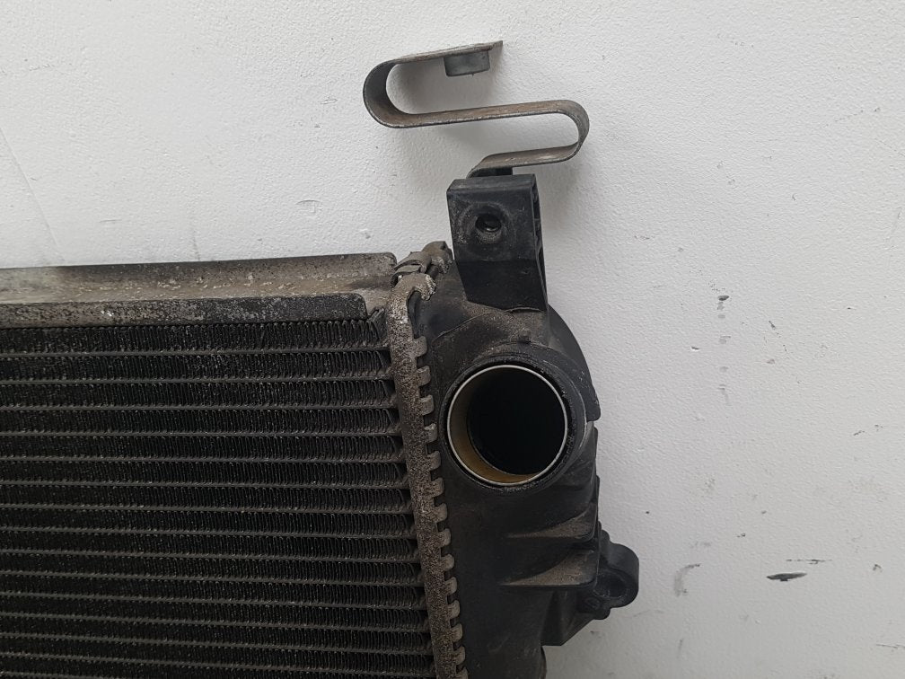 2005 - 2010 Volvo S60  Saloon RADIATOR (MANUAL) (A/C CAR) 30714047