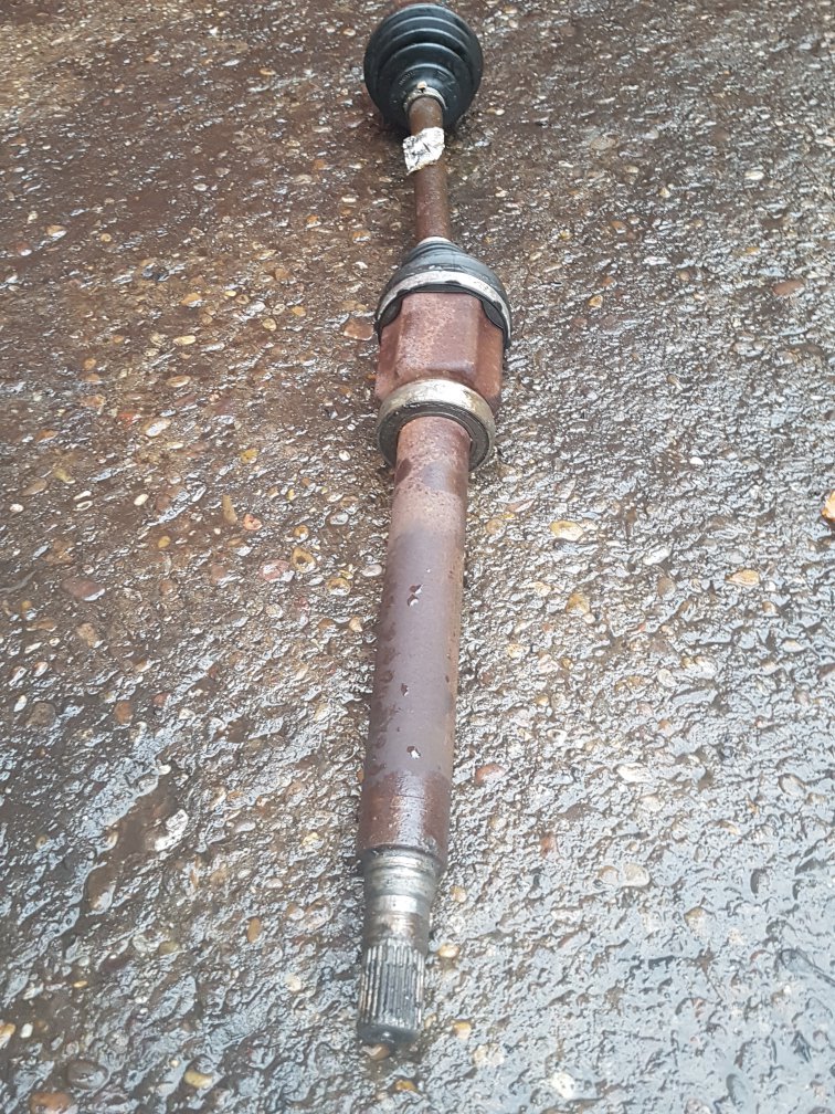 2015 Volvo S60  Saloon Right Front Drive Axle 31325570