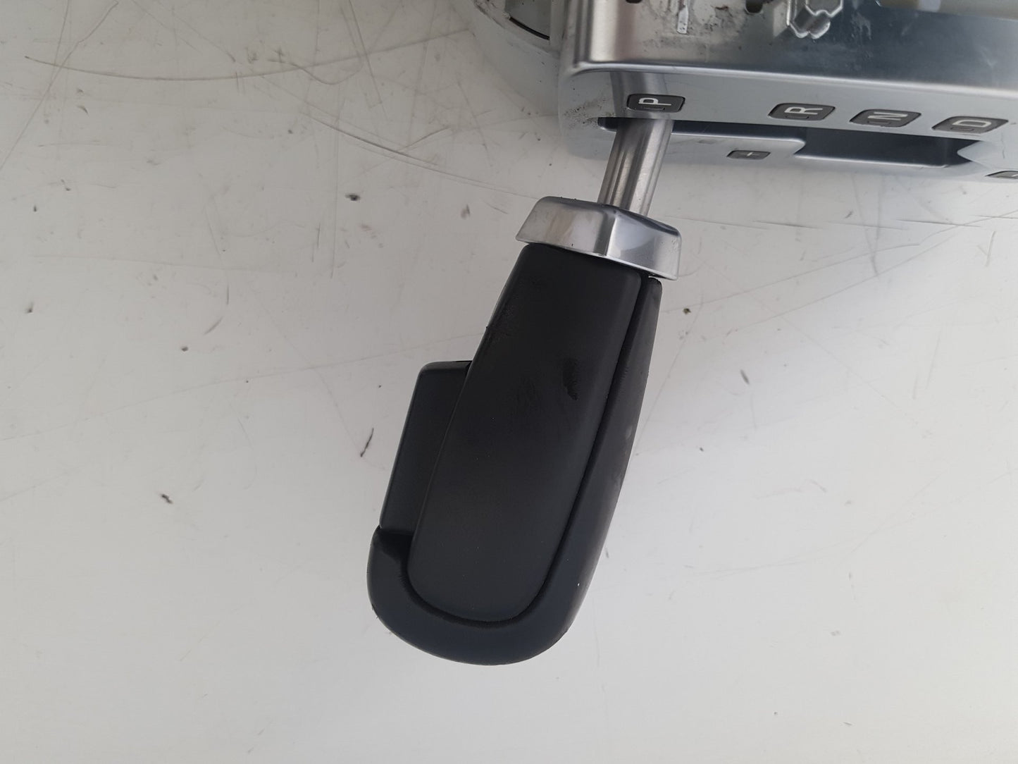 2007 - 2010 Volvo V70  Estate GEAR STICK 30759122