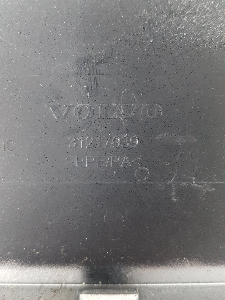 2010 - 2016 Volvo V60   Fuel Filler Door 31217939
