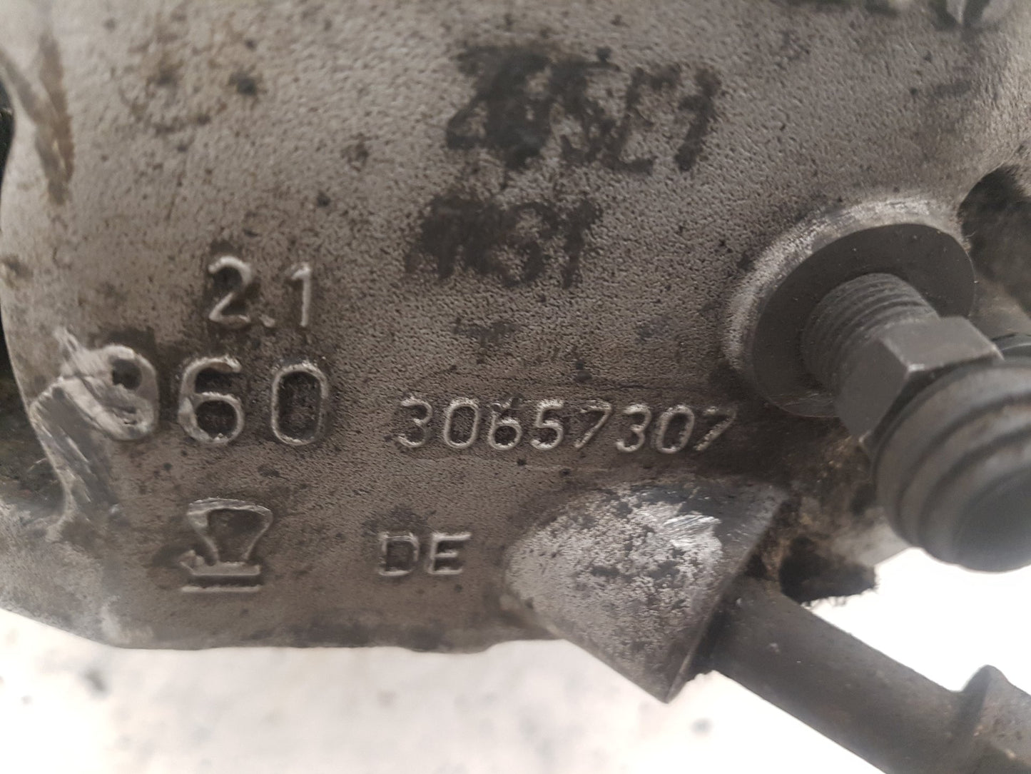 2003 - 2014 Volvo XC90 I 275 Estate Right Front Caliper 30657307