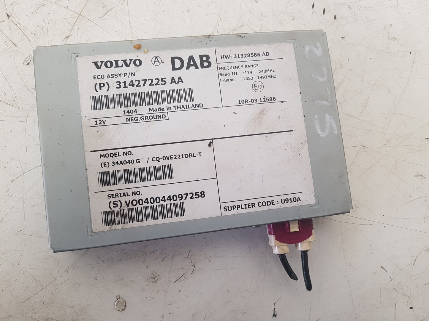 2008 - 2016 Volvo V70  Estate DAB RADIO ECU 30644931AA