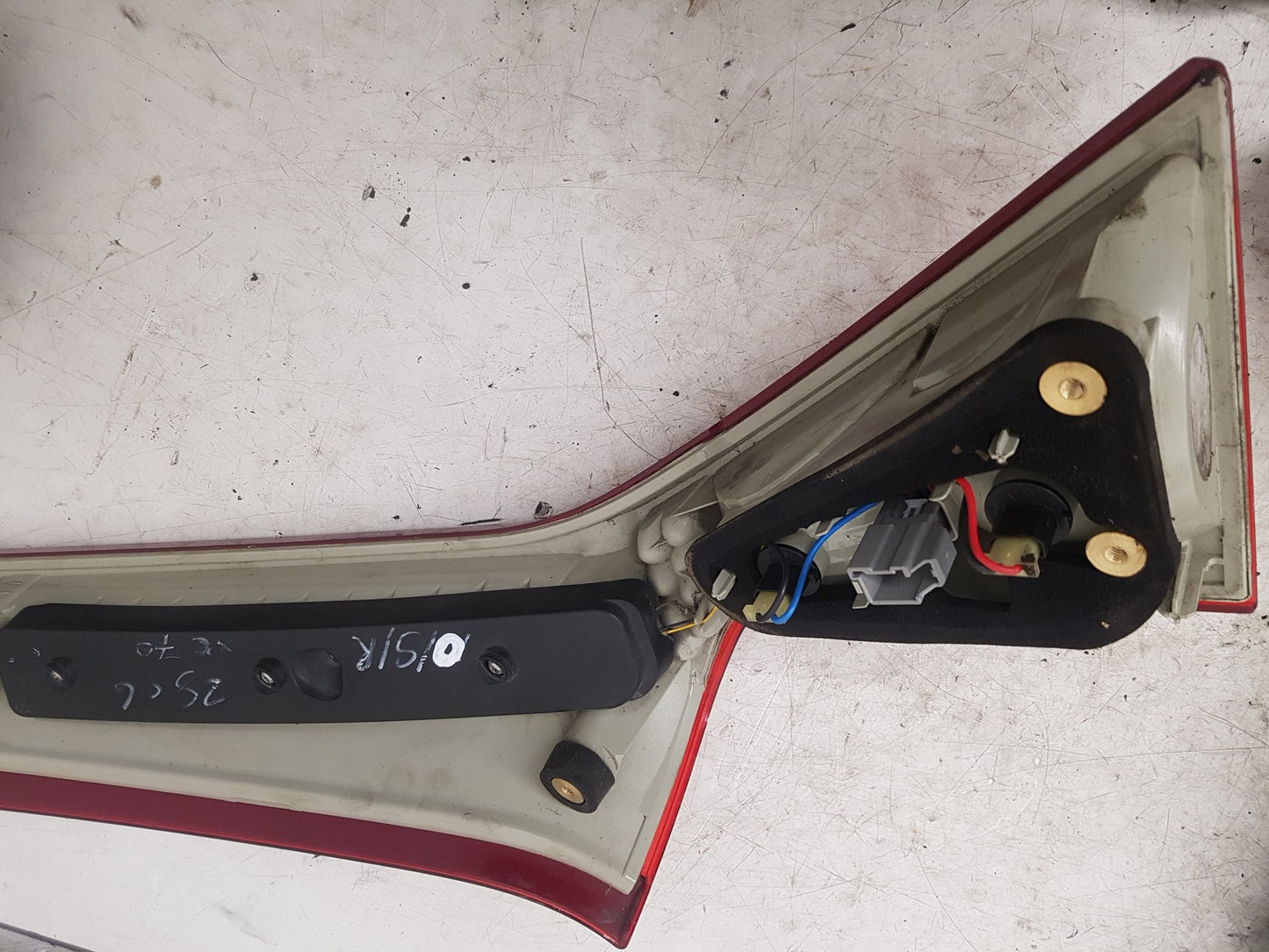 2010 Volvo XC70  Estate Right Taillight 31395069