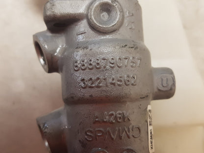 2019 - 2021 Volvo XC40 536 Estate Brake Master Cylinder 32214519