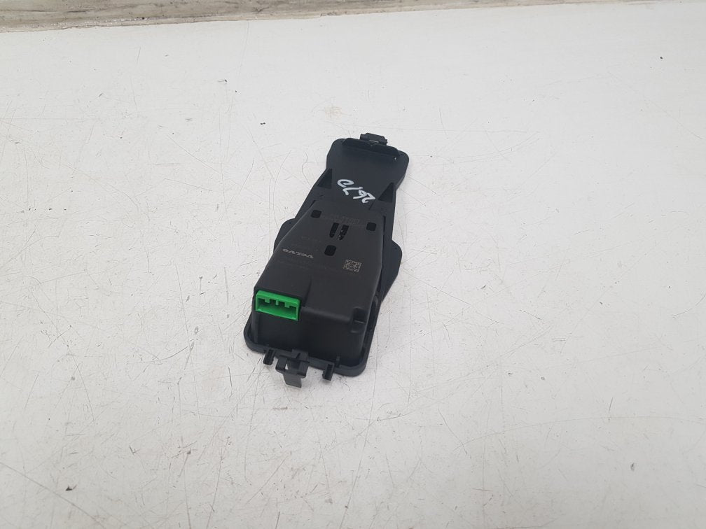 2014 Volvo V40  Hatchback BRAKE ASSIST SENSOR (LIDAR) 31360888