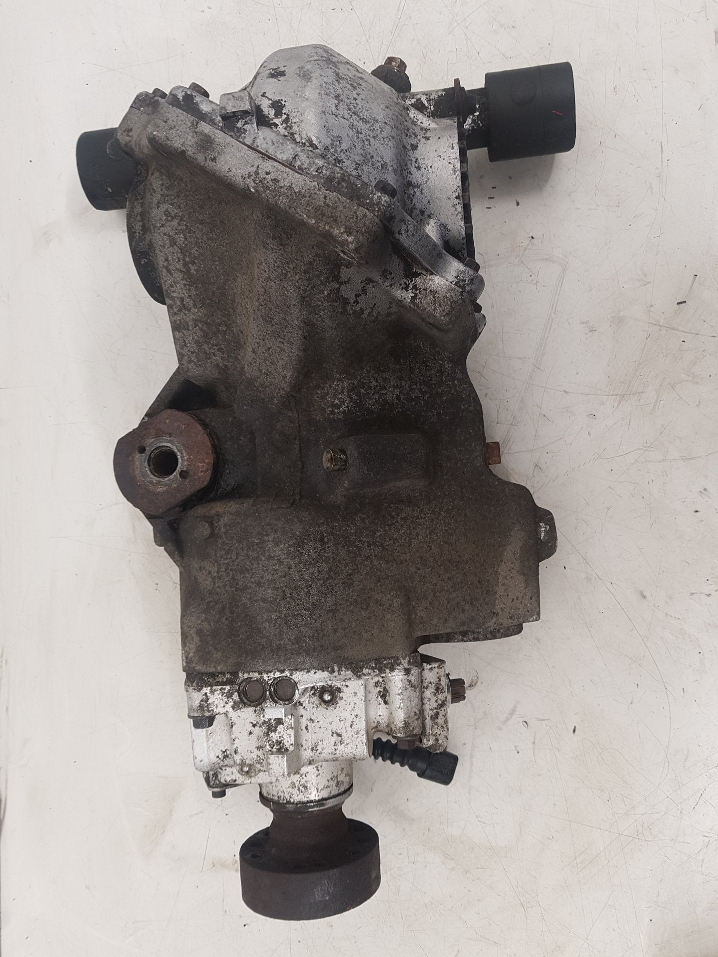 2005 - 2007 Volvo XC70  Estate Rear Differential Assembly 6510002200