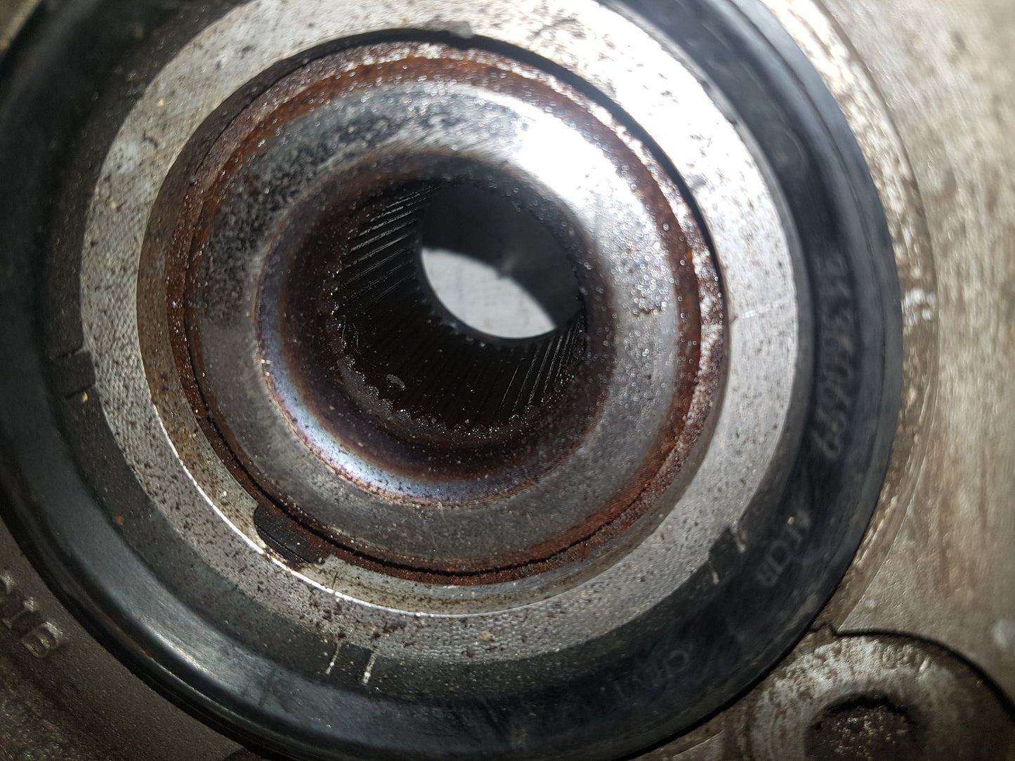 2017 - 2025 Volvo V90 235, 236 Estate Right Front Hub Assembly 31682226