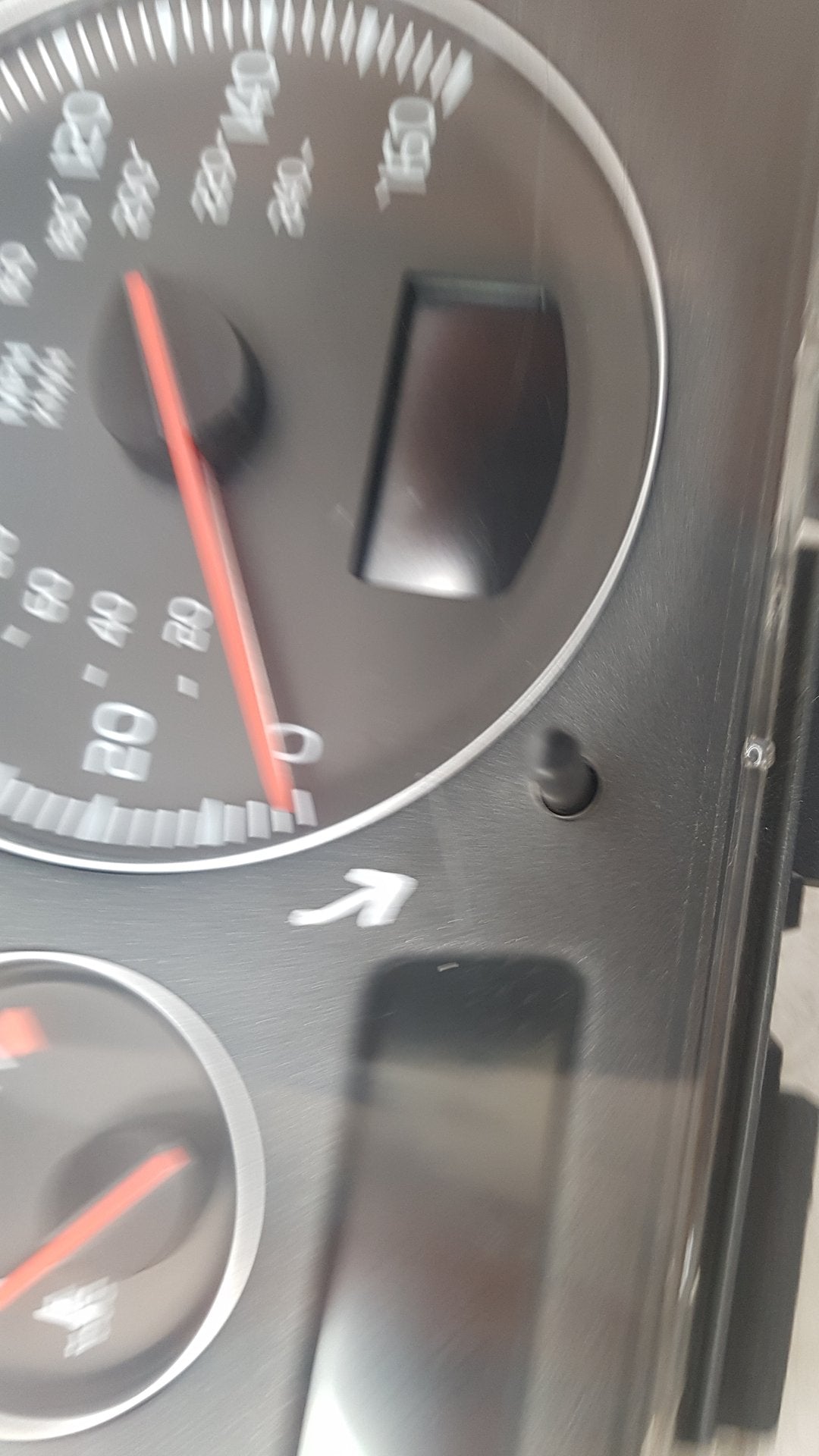 2000 - 2007 Volvo XC70  Estate Instrument Cluster 30746112