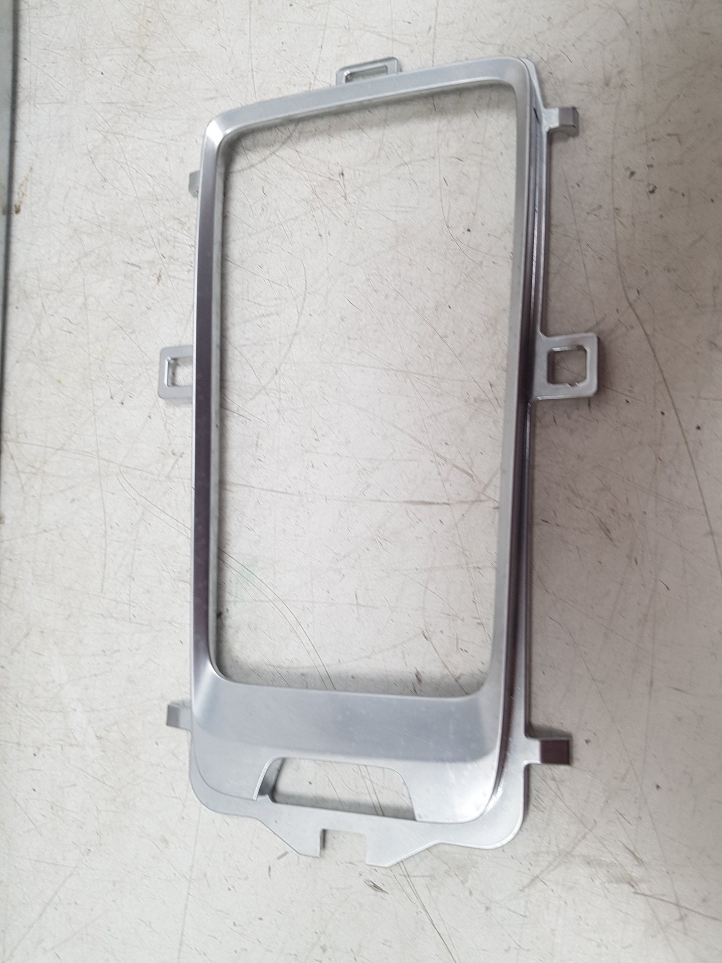 2012 - 2019 Volvo V40  Hatchback Centre Console 31348296