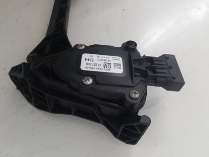2010 - 2012 Saab 9-5  Saloon Accelerator Pedal 13237356