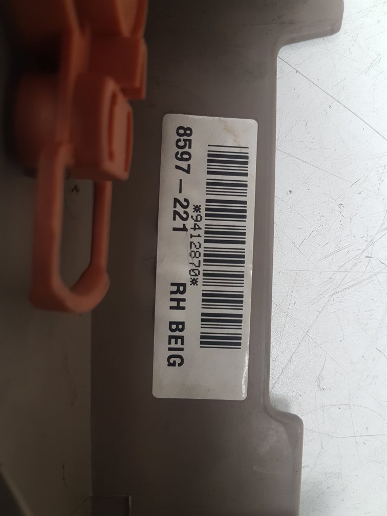 1994 - 1996 Volvo 850  Saloon Armrest 9412870