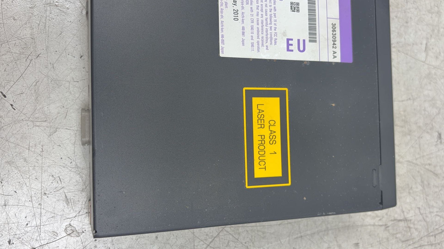 2010 Volvo XC70  Estate SATNAV DVD PLAYER 31285568