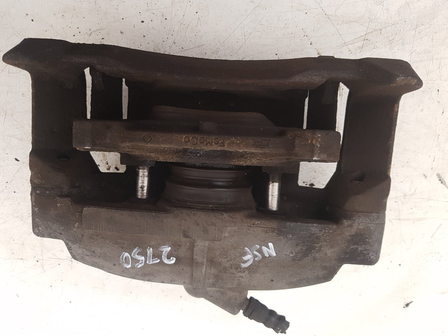 2007 - 2010 Volvo V70  Estate Left Front Caliper 36000150
