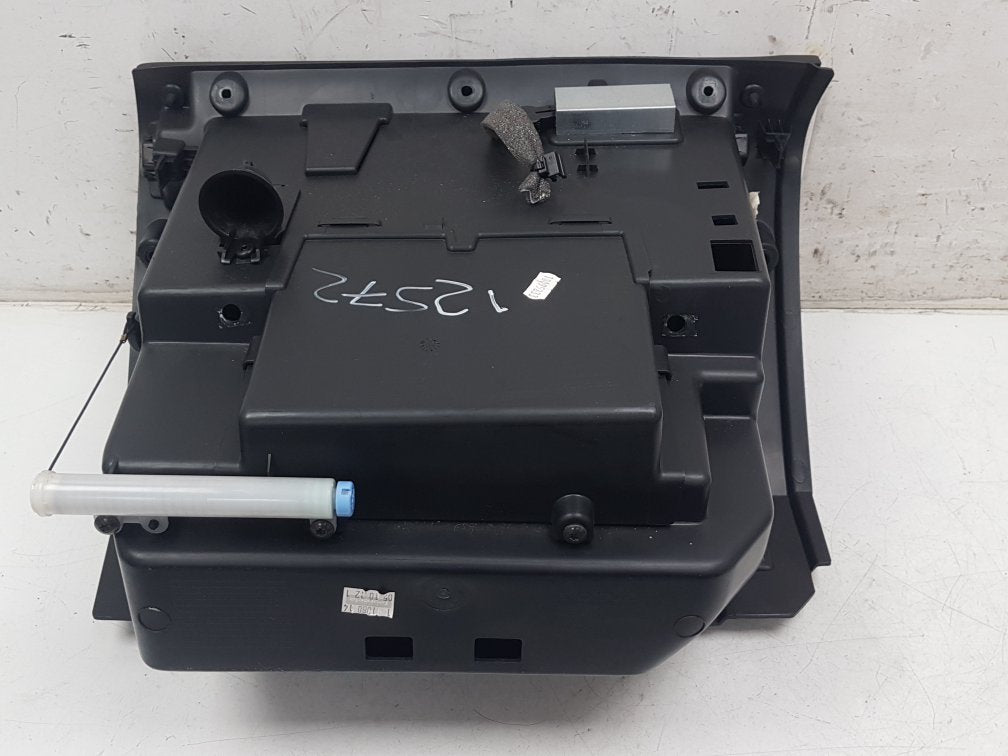 2012 - 2016 Volvo V40  Hatchback Glove Box 39815937 1284504