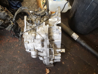 2003 - 2006 Volvo XC90  Estate Automatic Transmission 8675151