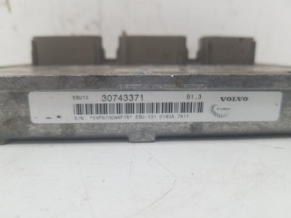 2006 - 2009 Volvo C30  Hatchback Engine ECU 30743371