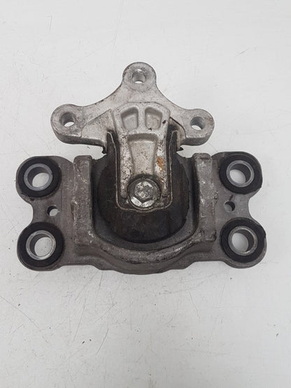 2011 - 2015 Volvo V60   Bottom Engine Mount 31262710