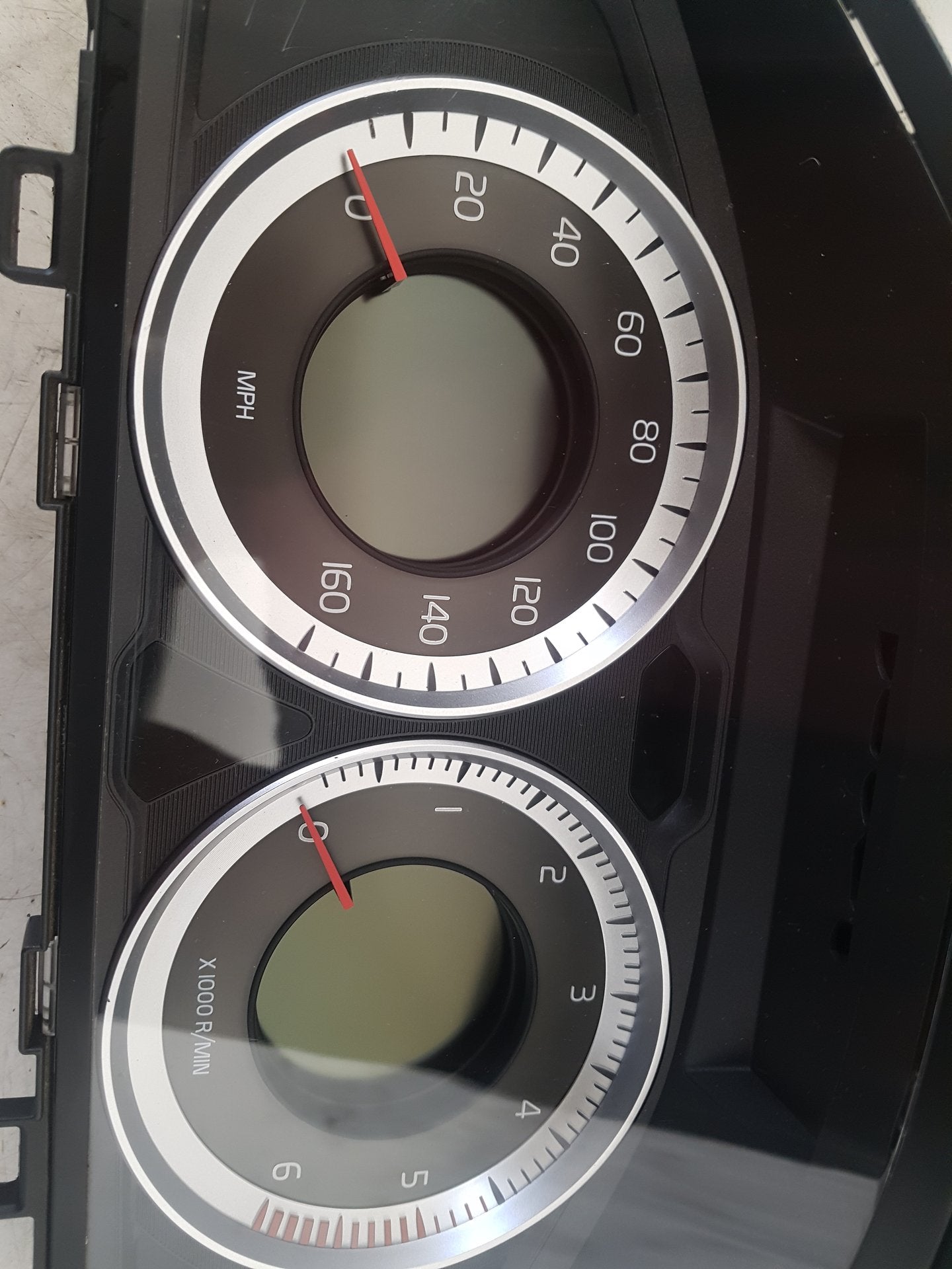 2008 - 2016 Volvo XC70 III 136 Estate Instrument Cluster 31327584AA