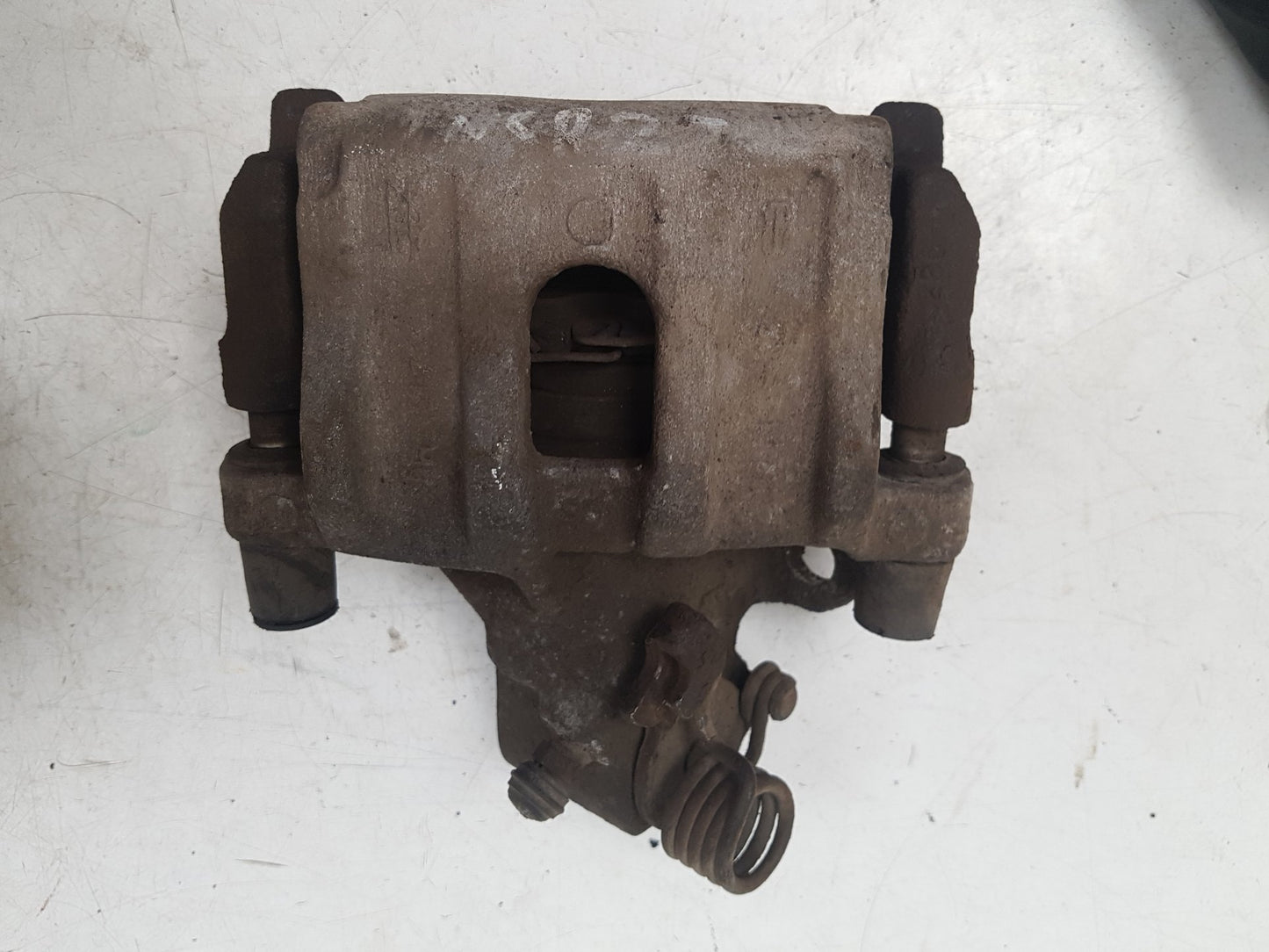 2008 - 2009 Volvo C70  Convertible Left Front Caliper 36000731