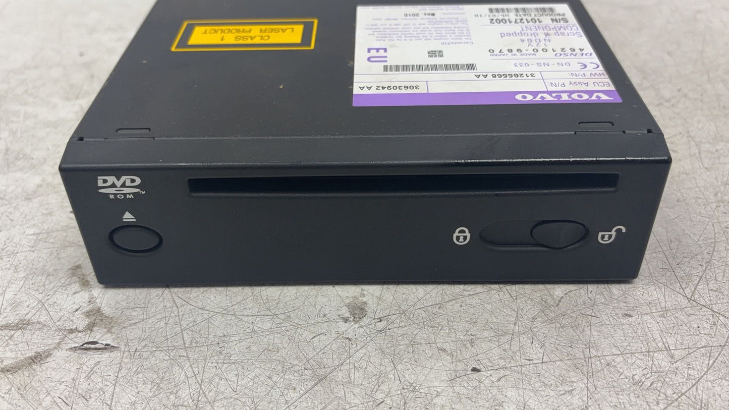 2010 Volvo XC70  Estate SATNAV DVD PLAYER 31285568