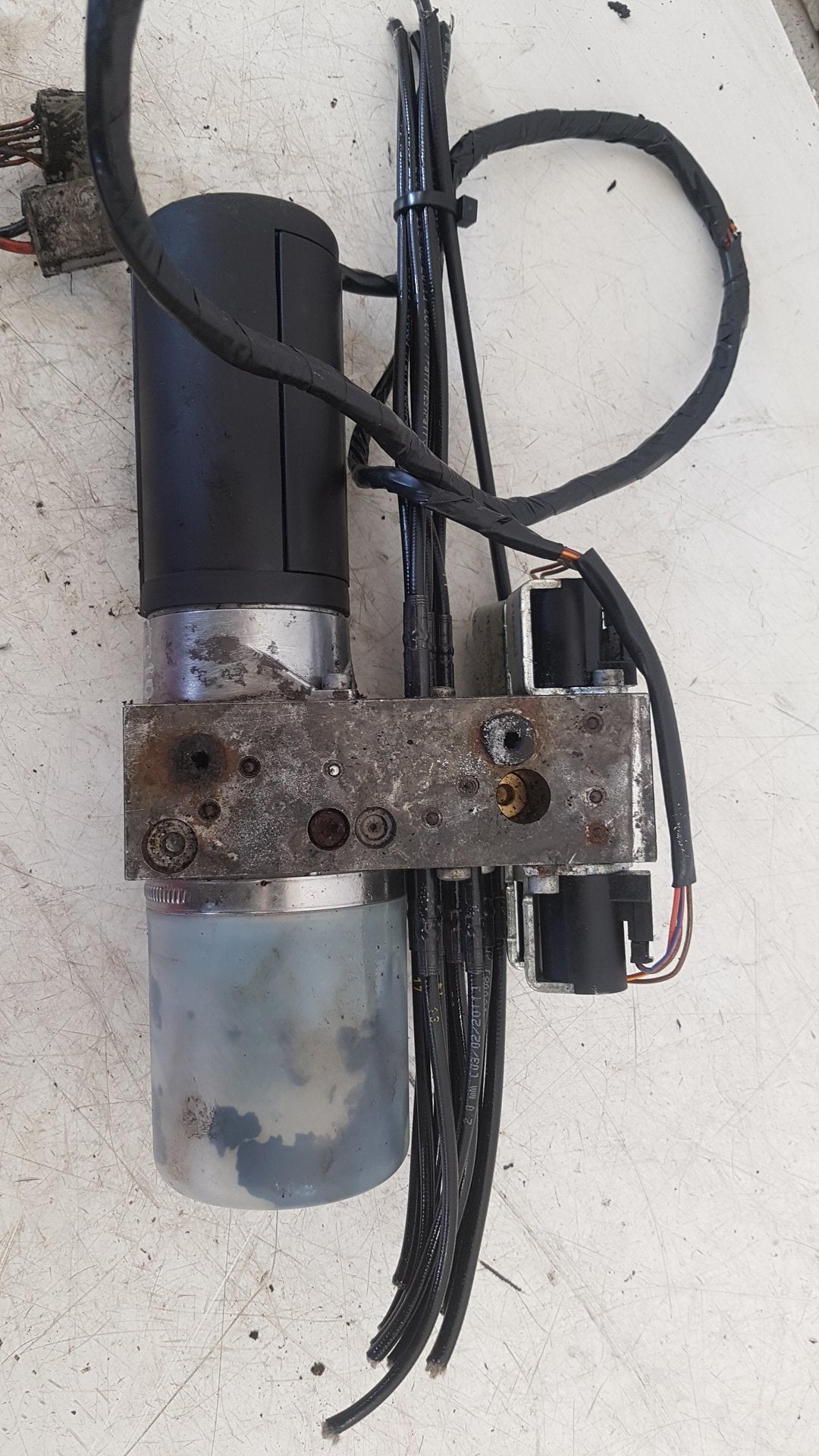 2006-2013 Volvo C70 II 542 Convertible Conv Lift Motor 09466628