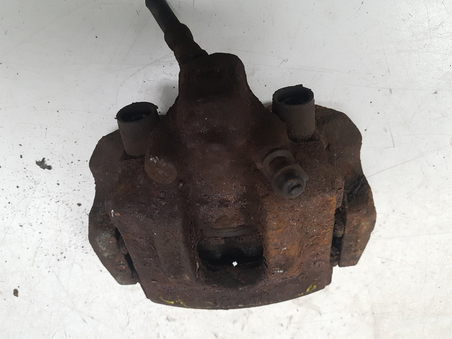 1998 - 2005 Saab 9-5  Estate Right Rear Caliper 5058144