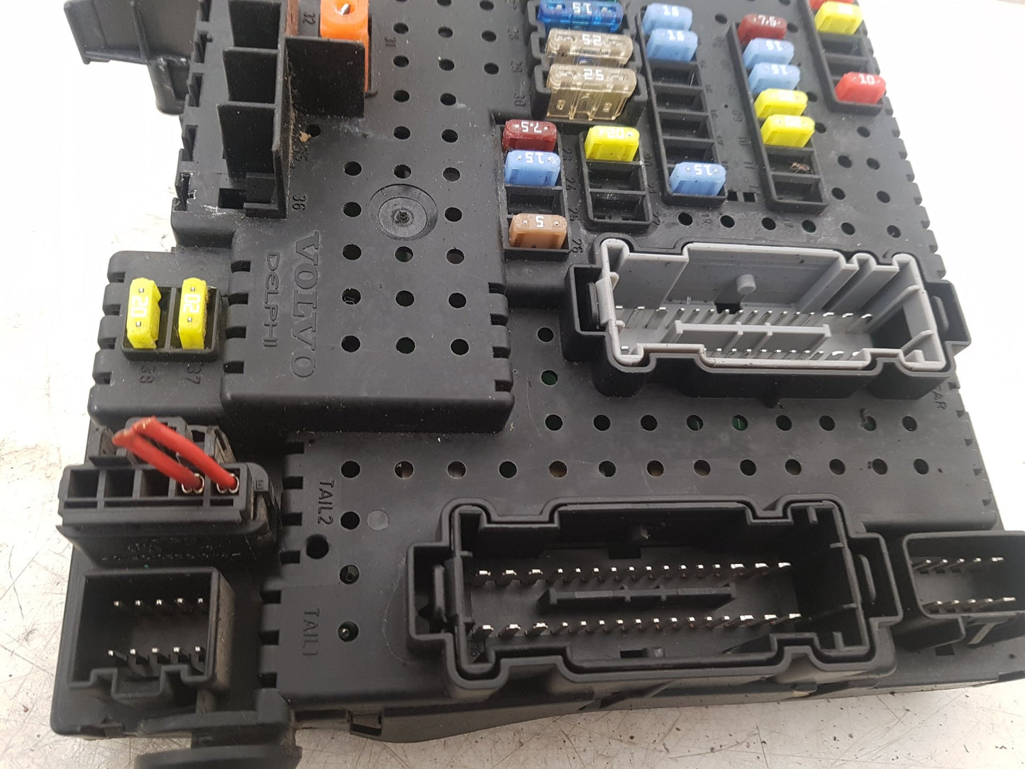 2004 - 2007 Volvo XC70  Estate REAR ELECTRONIC MODULE (REM) 30786646