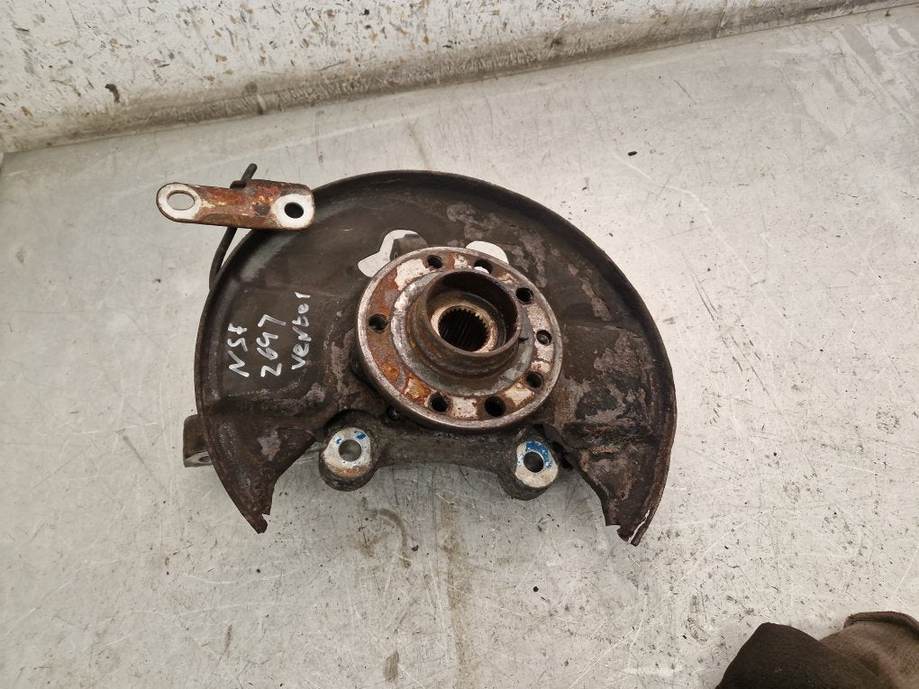 2001 - 2009 Saab 9-5  Estate Left Front Hub Assembly