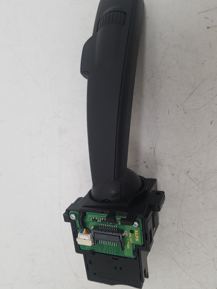 2013 - 2015 Volvo V60  Estate Indicator Stalk 31394001