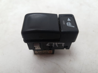 1992 - 1997 Volvo 850  Estate Heated Seat Switch 9148765