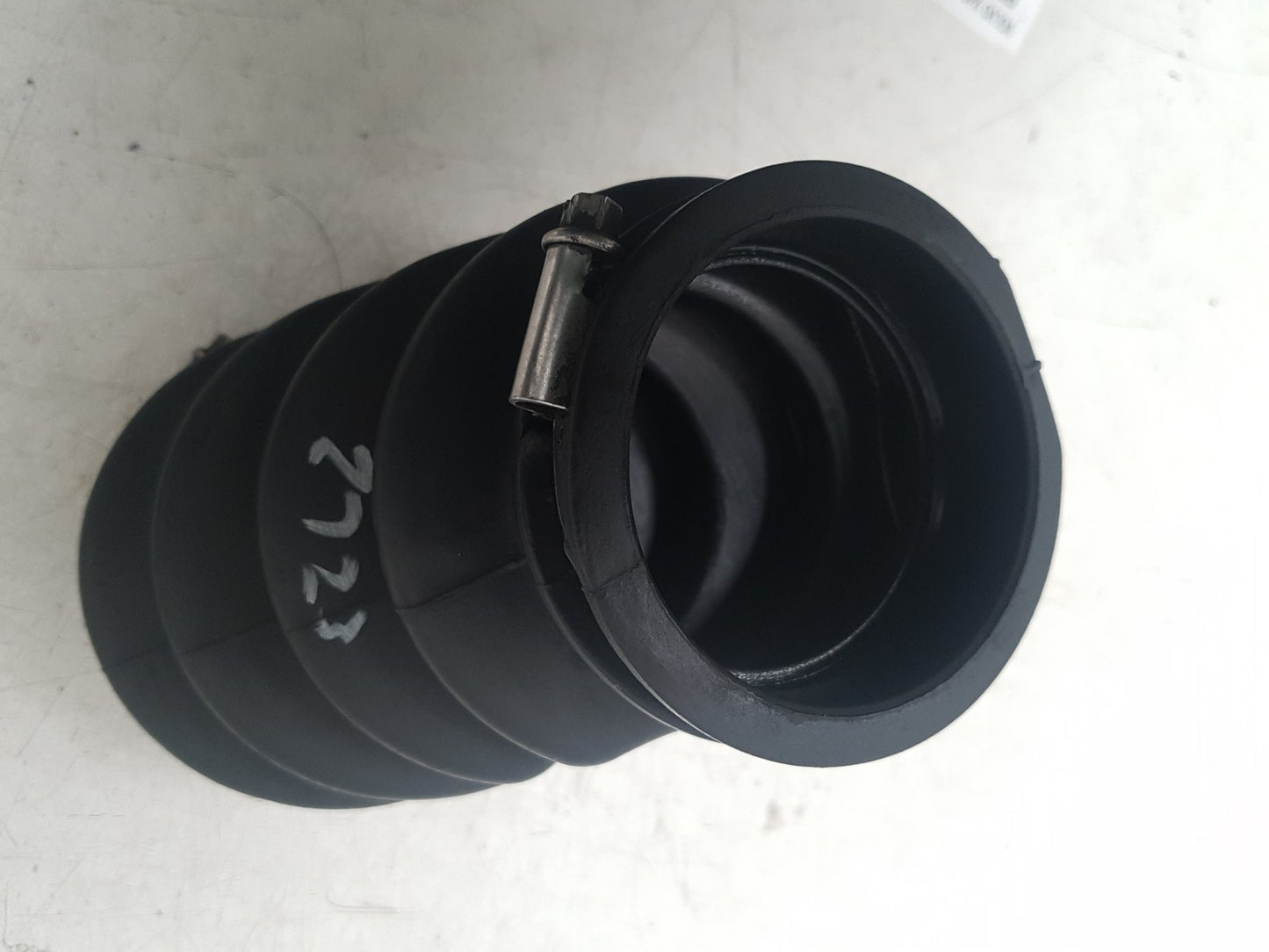 2013 - 2019 Volvo V40 III 525 Hatchback AIR INTAKE HOSE 10 591 39 S01