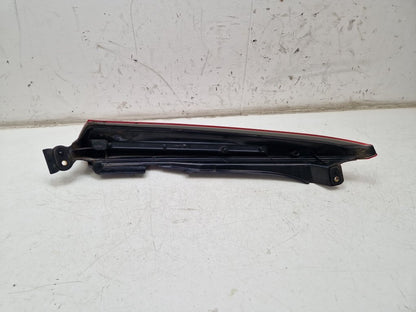 2002 - 2006 Volvo XC90  Estate REAR/TAIL LIGHT UPPER (DRIVER SIDE) 30678221