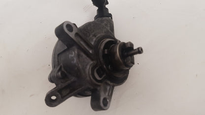 2000 - 2007 Volvo XC70  Estate Vacuum/Air Pump 30731825
